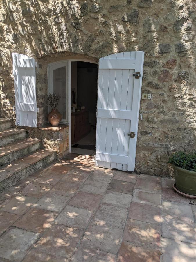 Le Clos Sous Le Chemin Seillans Exteriör bild